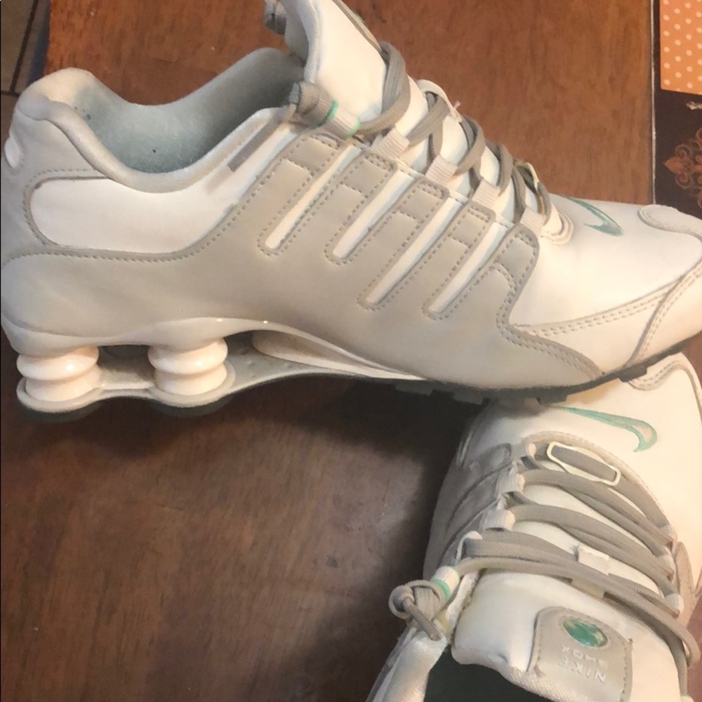 Nike shox